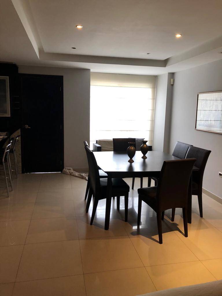 276739 Alquiler bello Townhouse en Villas del Country, terrazas del country, Guataparo, Valencia, ve