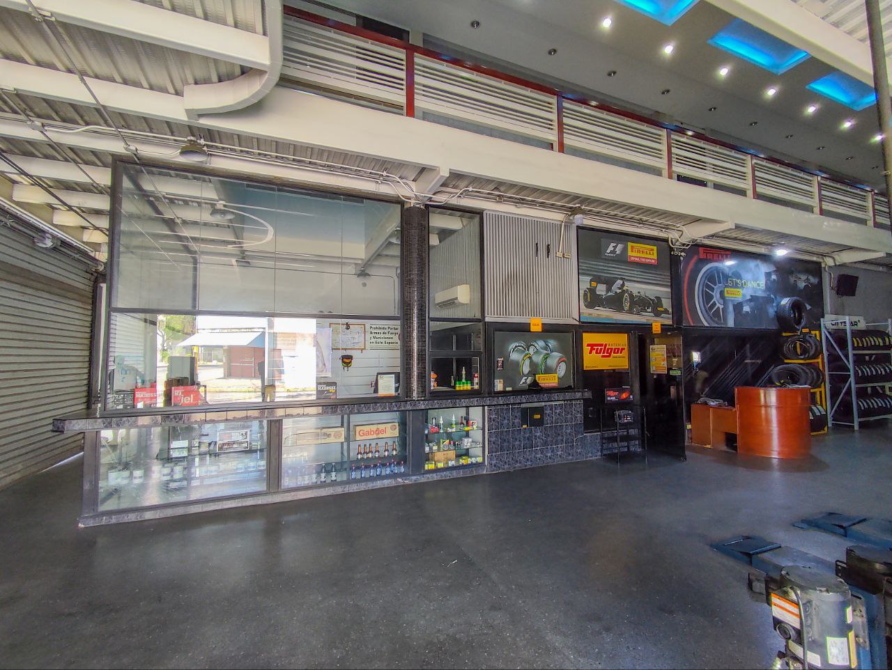 277238 Edificio Local Comercial En Venta 1908mts2 San Blas Valencia, Edo Carabobo. ( Distribuidora y