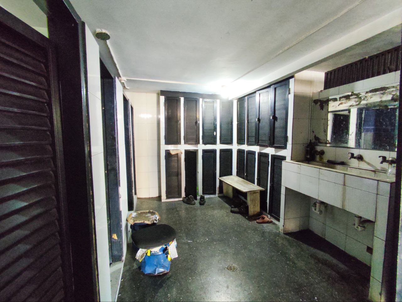 277238 Edificio Local Comercial En Venta 1908mts2 San Blas Valencia, Edo Carabobo. ( Distribuidora y