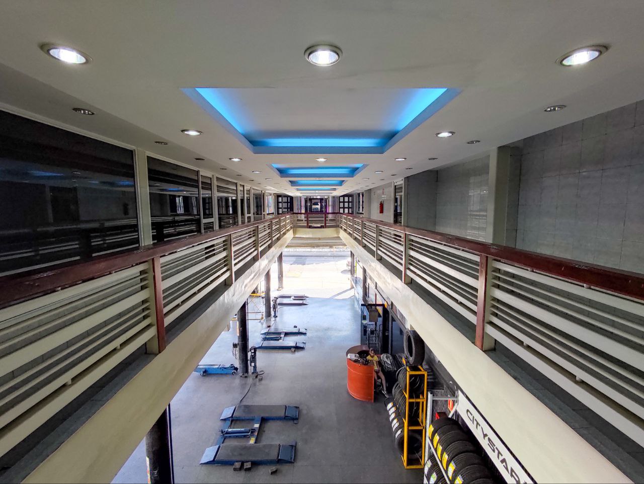 277238 Edificio Local Comercial En Venta 1908mts2 San Blas Valencia, Edo Carabobo. ( Distribuidora y